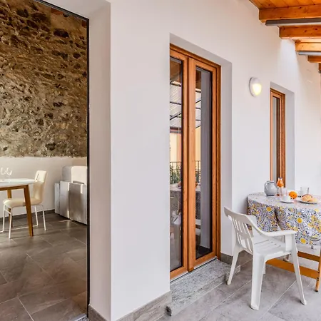 Dema-2 By Interhome Mezzegra